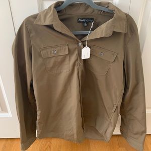NWT Boutique women’s olive bonfire belt shirt L